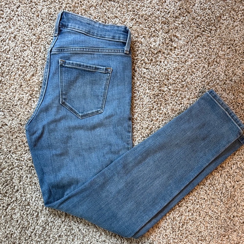 Old Navy Women's Light Blue Power Slim Jeans